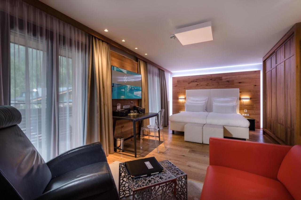 זאלבך הינטרגלם Alpinresort Valsaa - Sport & Spa מראה חיצוני תמונה